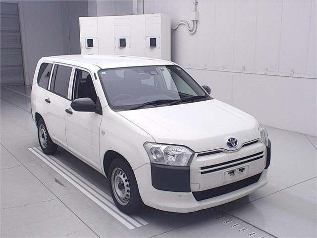 Toyota PROBOX VAN 2021 7428005-0