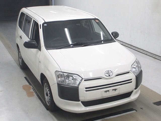 Toyota PROBOX VAN 2022 7428011-0