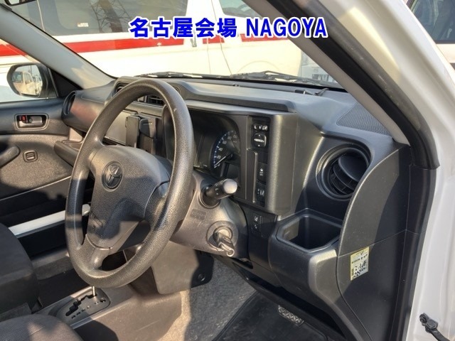 Toyota PROBOX VAN 2023 7428013-6