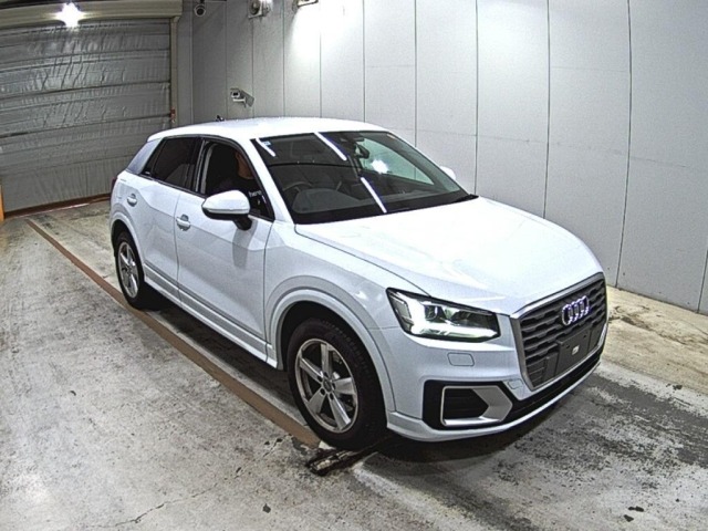 Audi Q2 2018 7425875-0