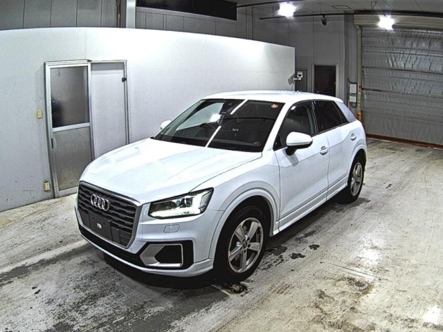 Audi Q2 2018 7425875-4