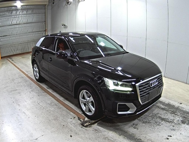 Audi Q2 2018 7425889-0