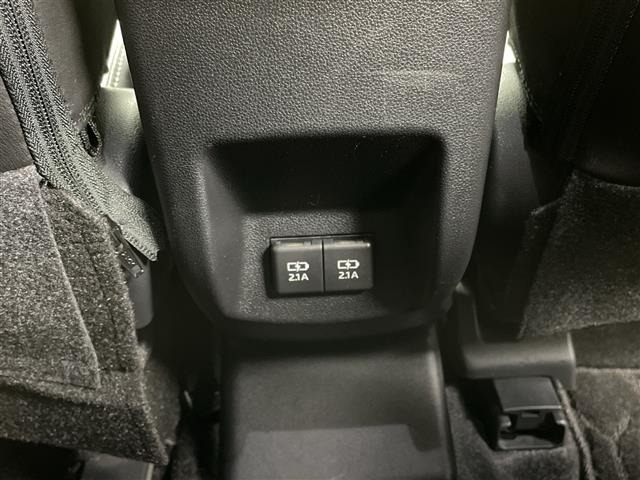 Daihatsu ROCKY 2023 7424907-3