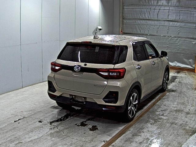 Daihatsu ROCKY 2021 7424938-5