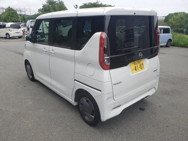 Nissan ROOX 2024 7427503-4