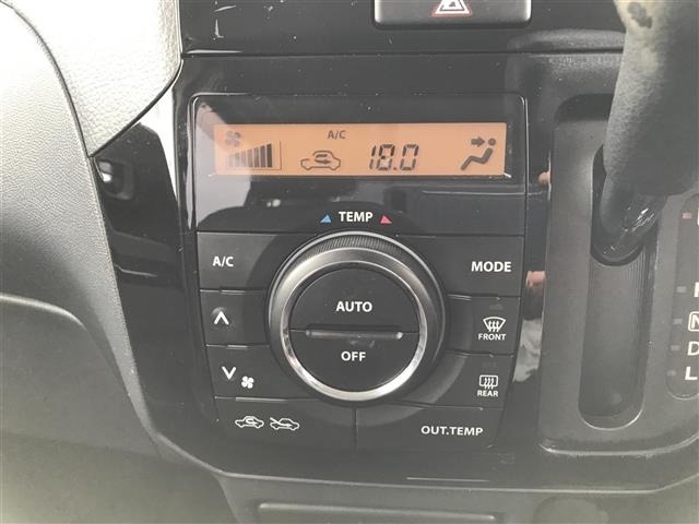 Nissan ROOX 2012 7427859-17