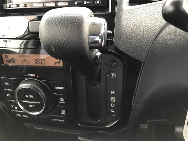 Nissan ROOX 2012 7427859-18