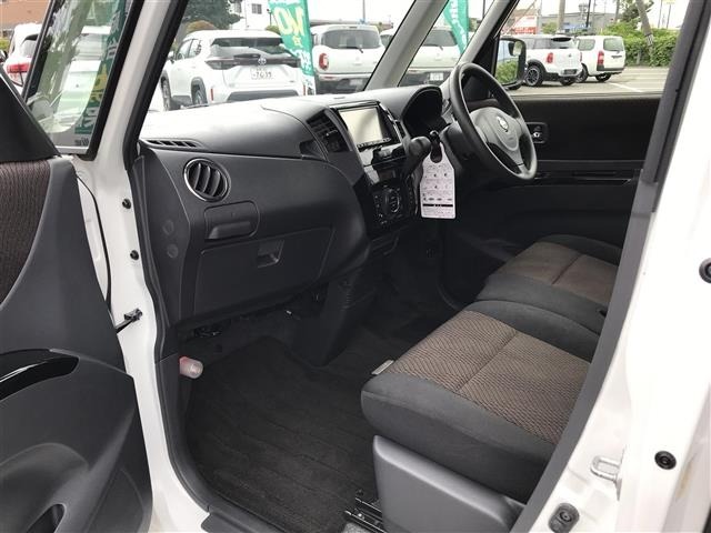 Nissan ROOX 2012 7427859-6