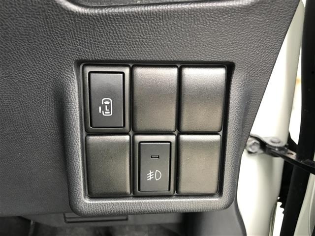 Nissan ROOX 2012 7427859-7
