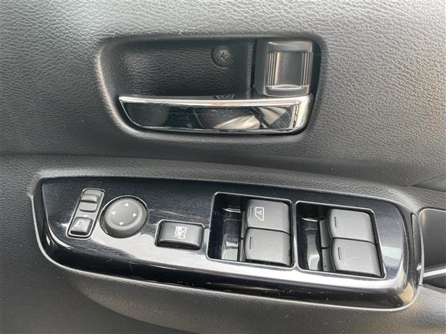 Nissan ROOX 2024 7427884-9