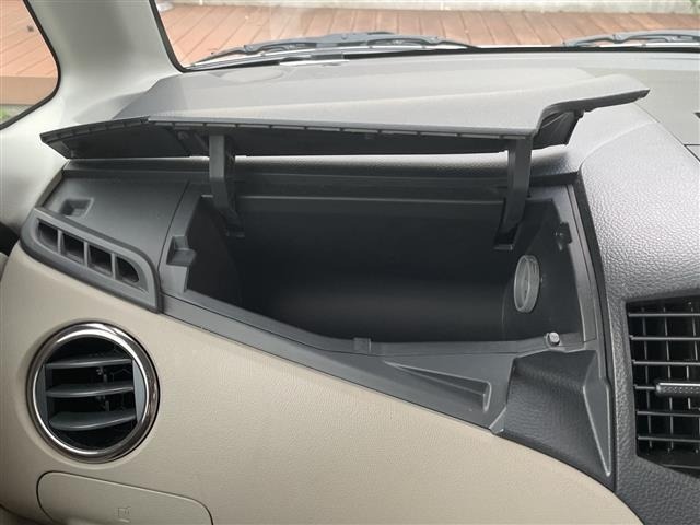 Nissan ROOX 2011 7427909-20