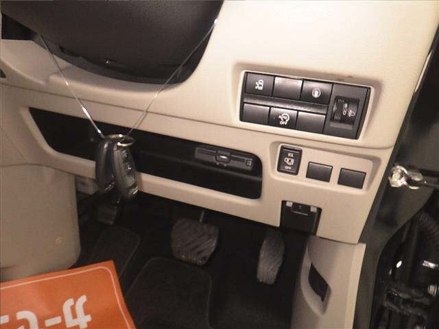 Nissan ROOX 2020 7427933-8