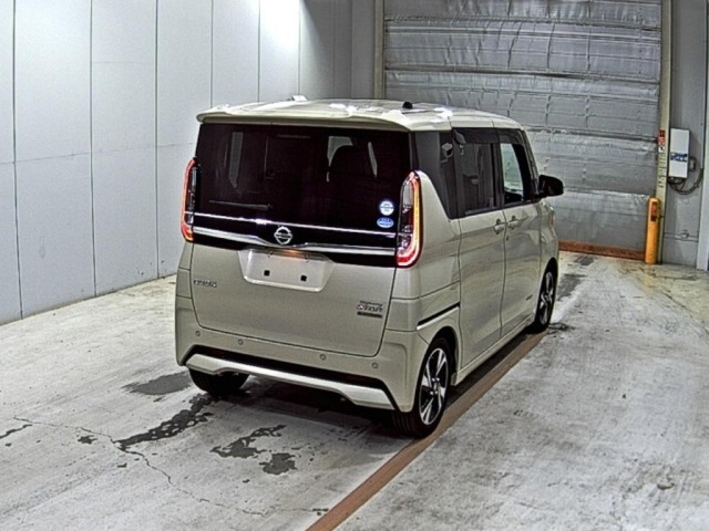 Nissan ROOX 2021 7427934-5