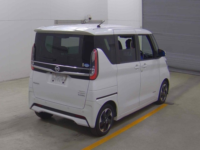 Nissan ROOX 2021 7427940-4
