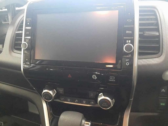 Nissan SERENA 2019 7429046-12