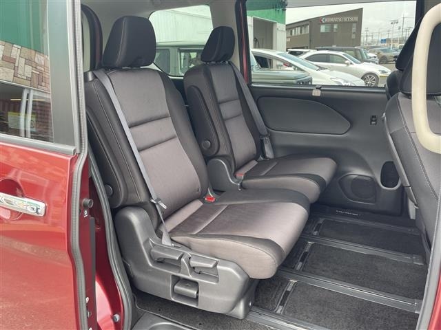 Nissan SERENA 2022 7429142-16