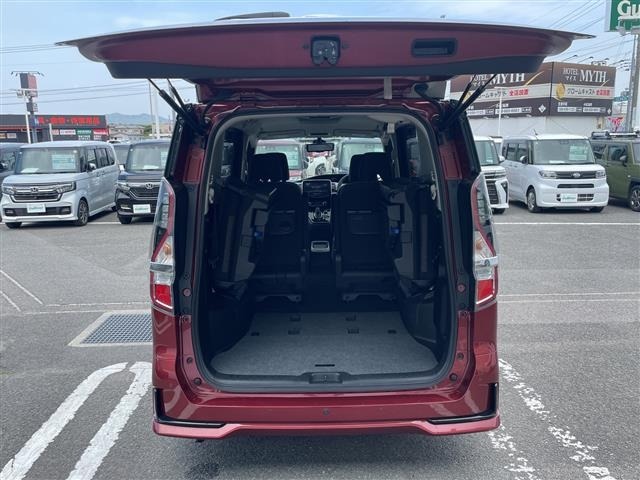 Nissan SERENA 2022 7429142-26