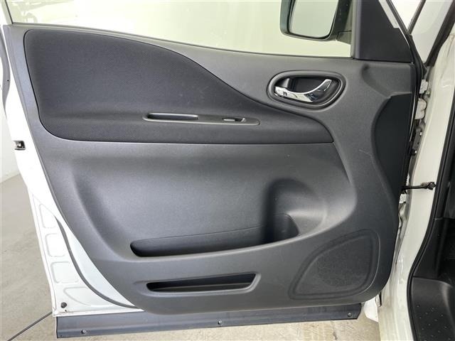 Nissan SERENA 2015 7429149-1