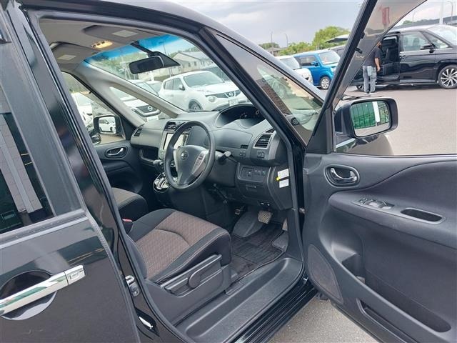 Nissan SERENA 2015 7429169-1