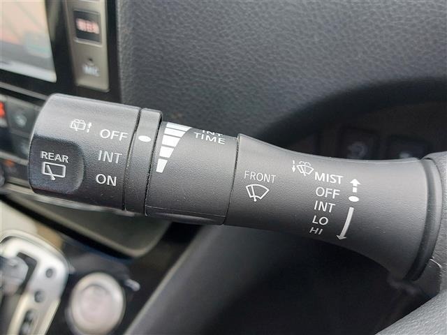 Nissan SERENA 2015 7429169-18
