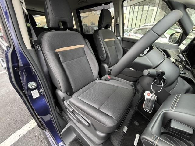Nissan SERENA 2024 7429216-10