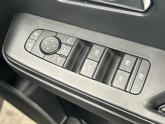 Nissan SERENA 2024 7429253-6