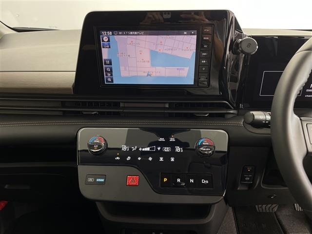 Nissan SERENA 2025 7429364-10