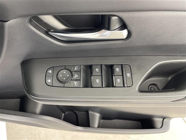 Nissan SERENA 2025 7429364-5