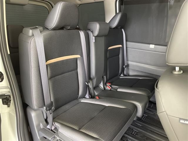 Nissan SERENA 2025 7429364-6
