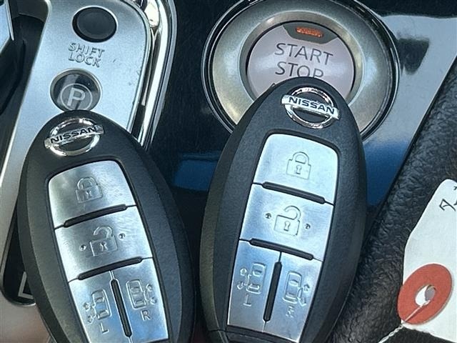 Nissan SERENA 2015 7429367-11
