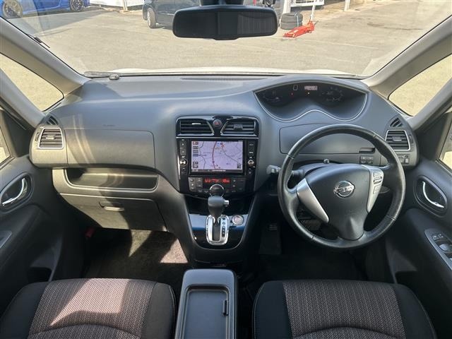 Nissan SERENA 2015 7429367-14