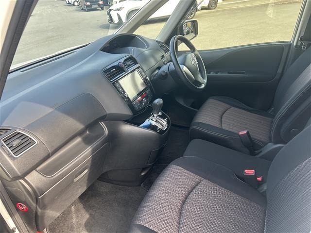 Nissan SERENA 2015 7429367-4