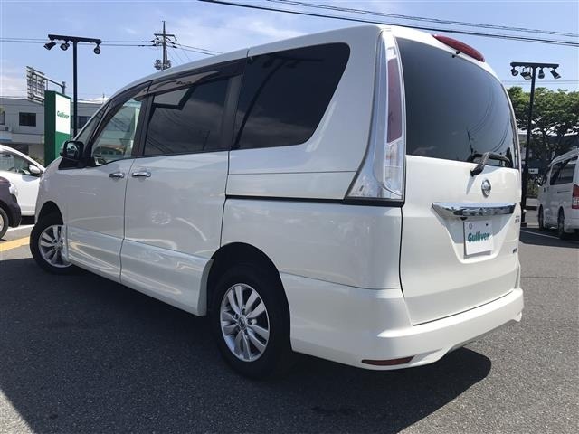 Nissan SERENA 2011 7429371-13