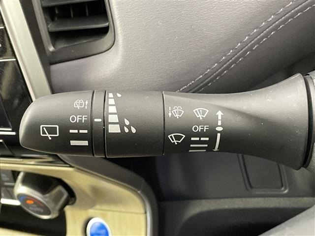 Nissan SERENA 2022 7429389-20