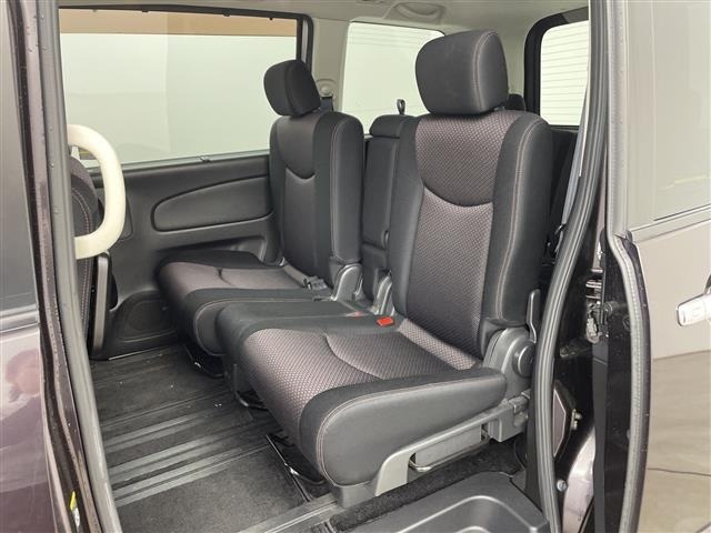 Nissan SERENA 2011 7429598-12