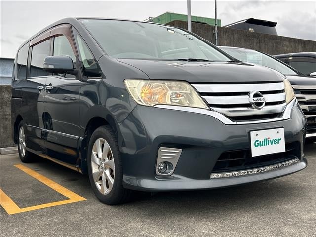 Nissan SERENA 2011 7429635-10