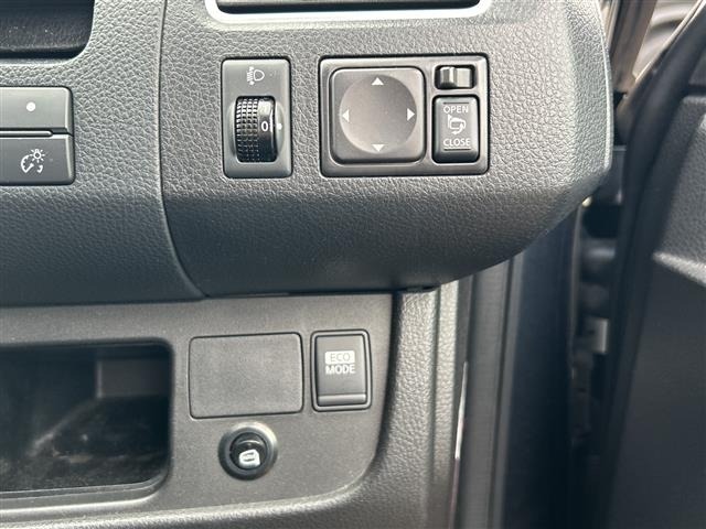 Nissan SERENA 2011 7429635-8