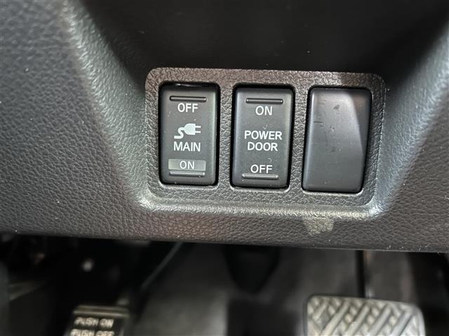 Nissan SERENA 2012 7429645-12