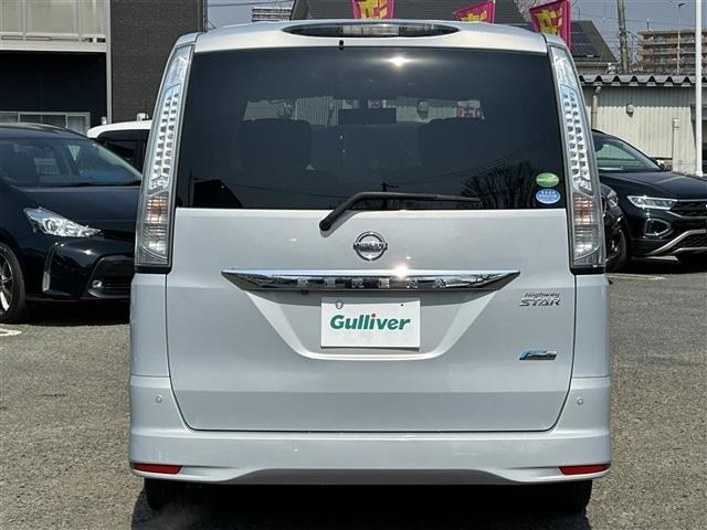 Nissan SERENA 2012 7429645-21