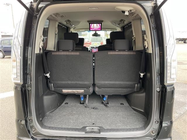 Nissan SERENA 2015 7429648-18