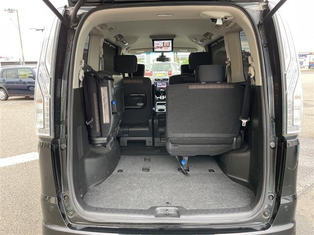 Nissan SERENA 2015 7429648-26