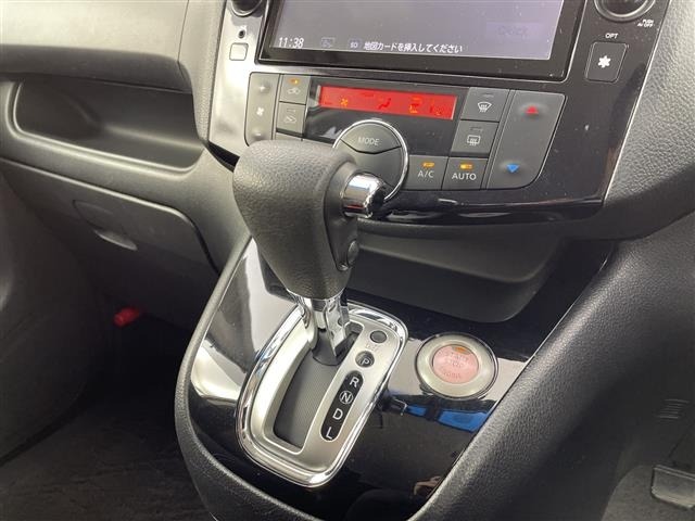 Nissan SERENA 2015 7429676-9