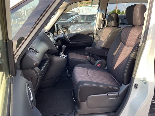 Nissan SERENA 2015 7429691-10