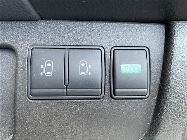 Nissan SERENA 2015 7429691-18