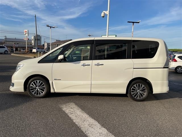 Nissan SERENA 2015 7429691-6