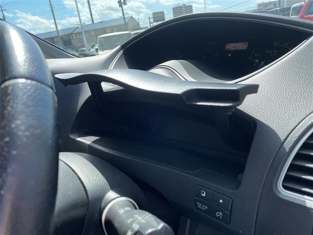 Nissan SERENA 2015 7429717-5