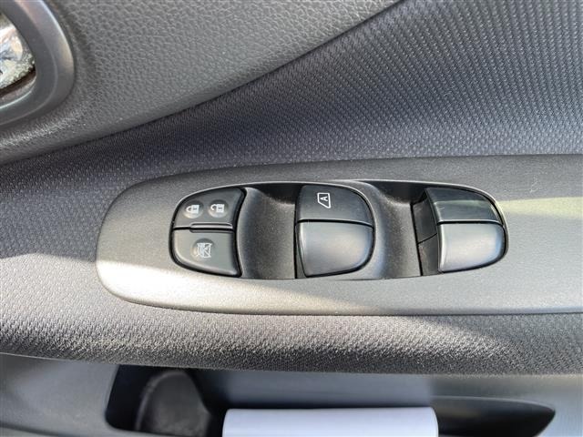 Nissan SERENA 2015 7429717-8