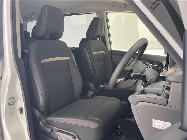 Nissan SERENA 2025 7429735-9