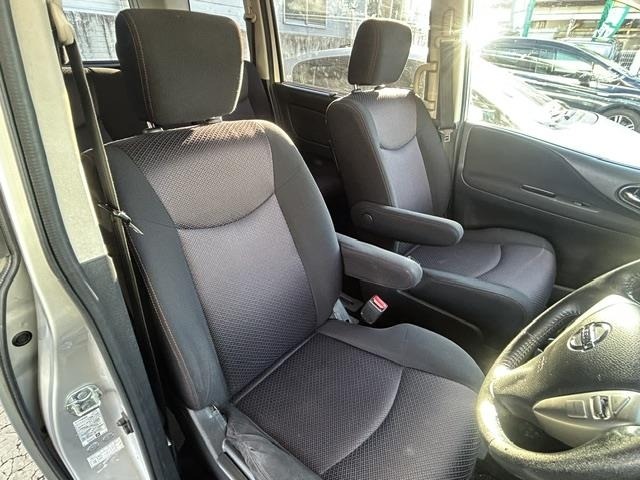 Nissan SERENA 2011 7429738-9