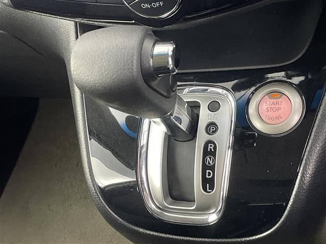 Nissan SERENA 2014 7429760-11